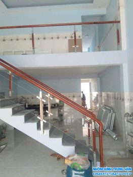 NHÔM KÍNH TRUNG HẬN