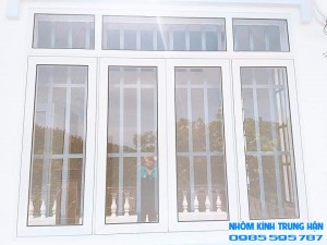 NHÔM KÍNH TRUNG HẬN