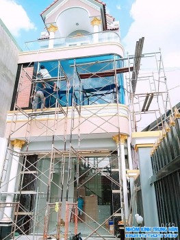 NHÔM KÍNH TRUNG HẬN