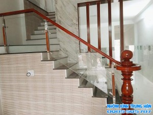 NHÔM KÍNH TRUNG HẬN