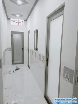 NHÔM KÍNH TRUNG HẬN