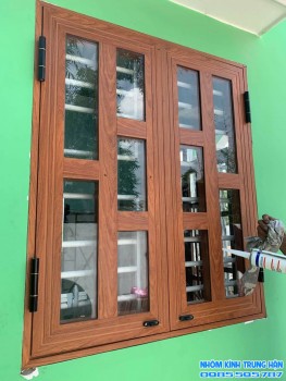 NHÔM KÍNH TRUNG HẬN