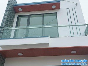 NHÔM KÍNH TRUNG HẬN