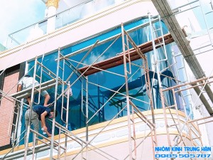 NHÔM KÍNH TRUNG HẬN