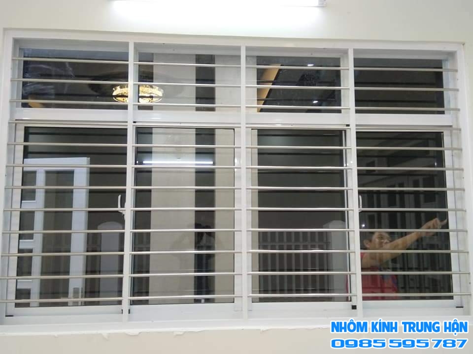 NHÔM KÍNH TRUNG HẬN