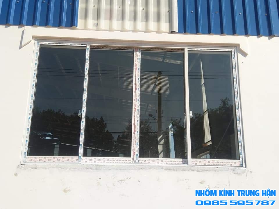 NHÔM KÍNH TRUNG HẬN