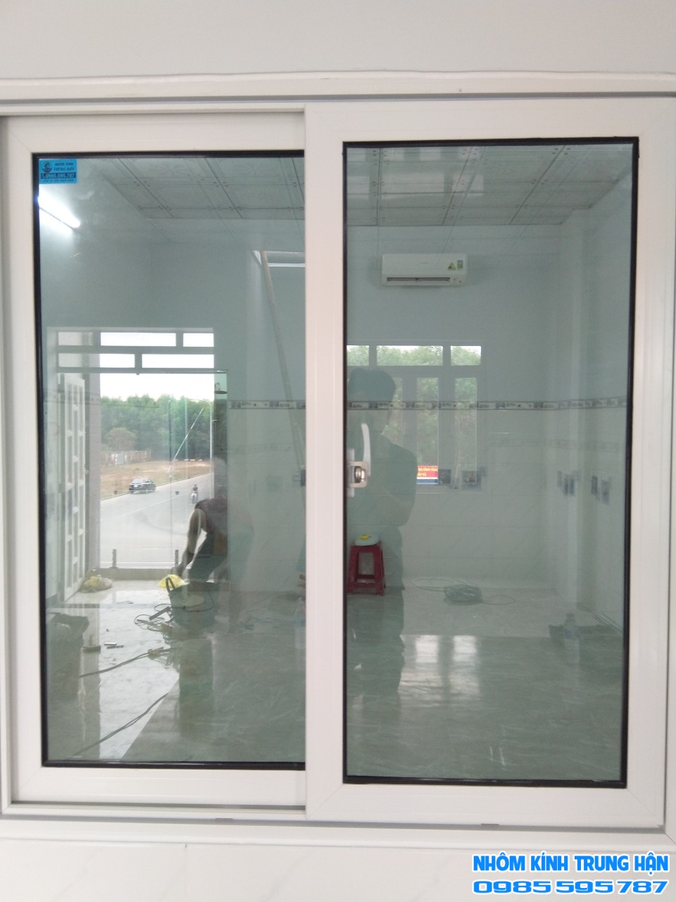 NHÔM KÍNH TRUNG HẬN