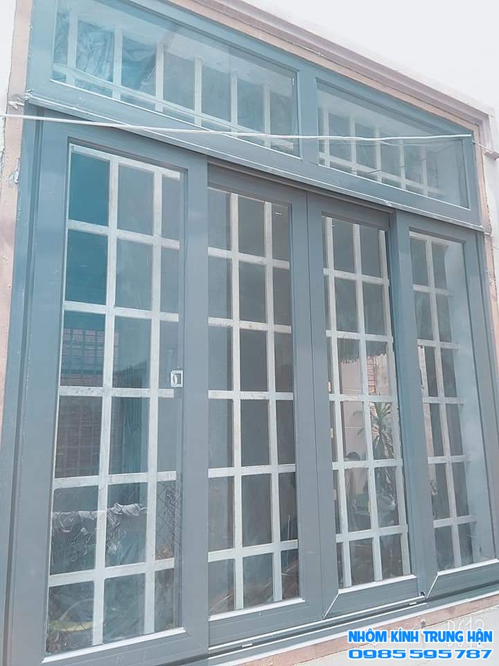 NHÔM KÍNH TRUNG HẬN