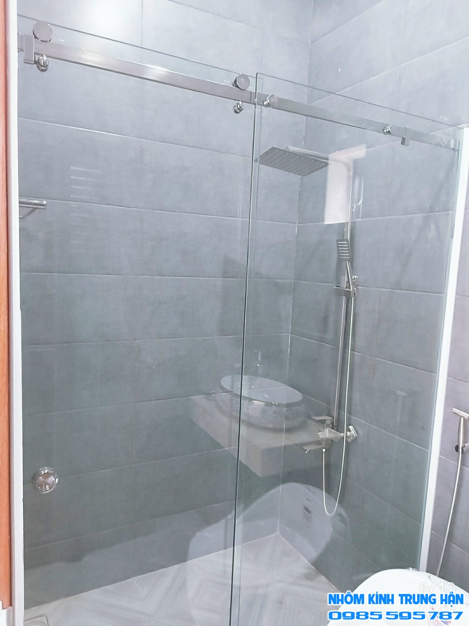 NHÔM KÍNH TRUNG HẬN