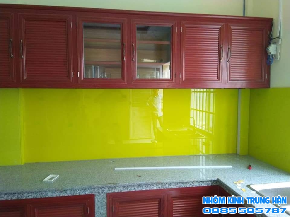 NHÔM KÍNH TRUNG HẬN