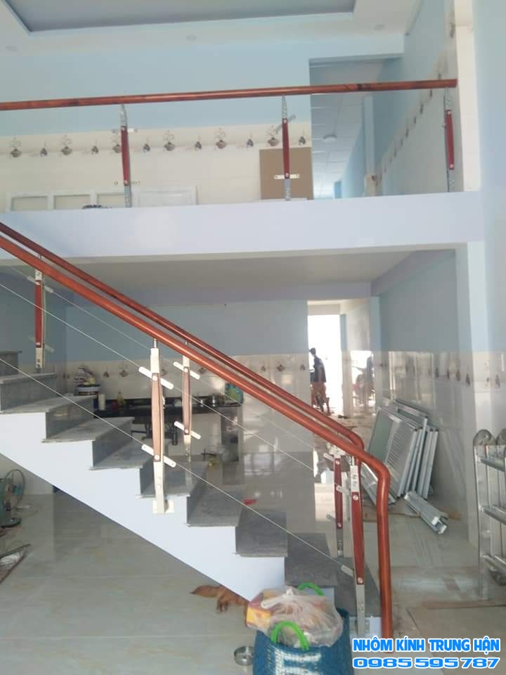 NHÔM KÍNH TRUNG HẬN