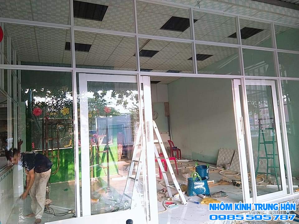 NHÔM KÍNH TRUNG HẬN