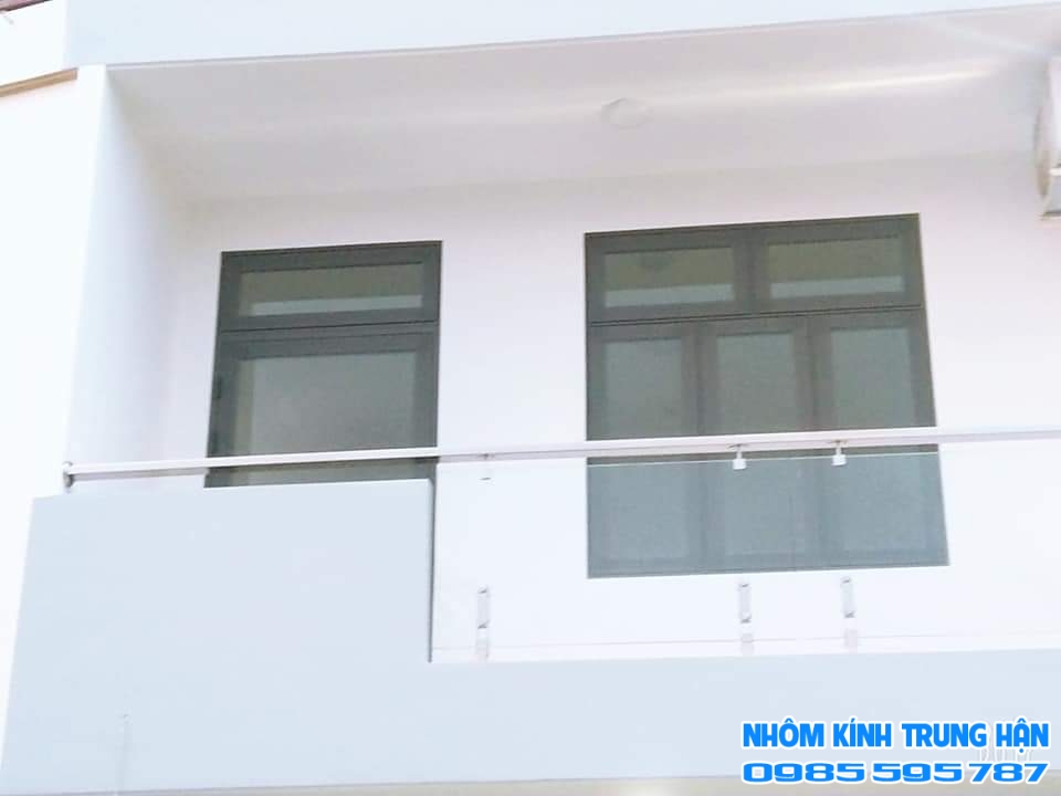 NHÔM KÍNH TRUNG HẬN