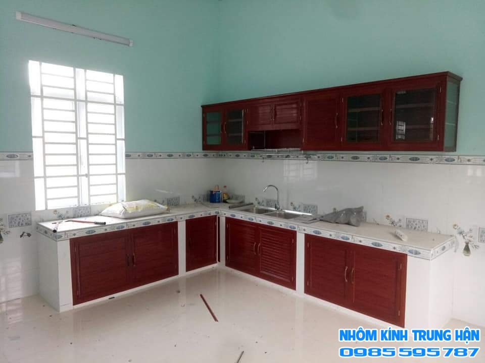 NHÔM KÍNH TRUNG HẬN