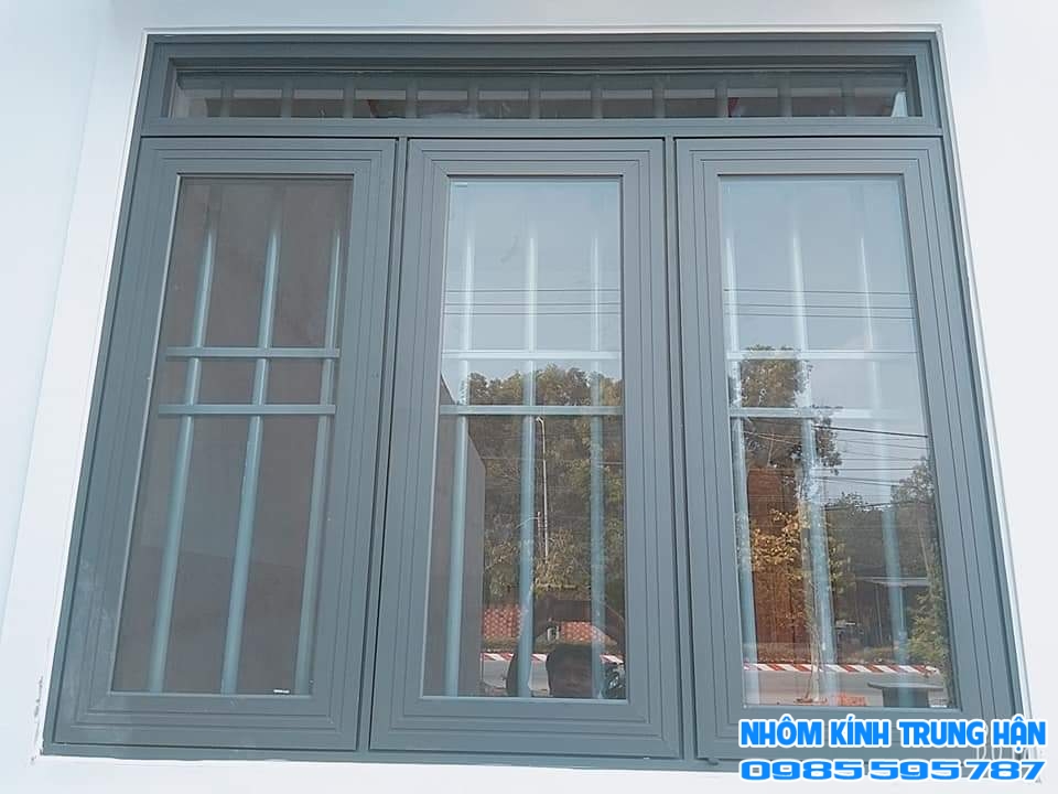 NHÔM KÍNH TRUNG HẬN