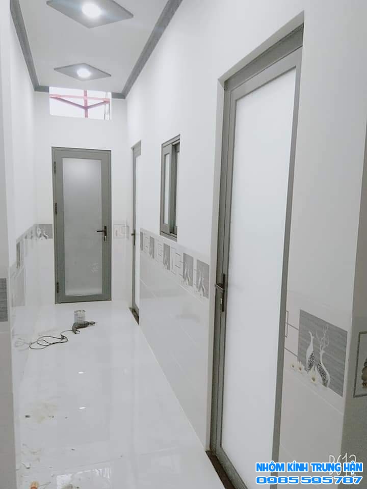 NHÔM KÍNH TRUNG HẬN