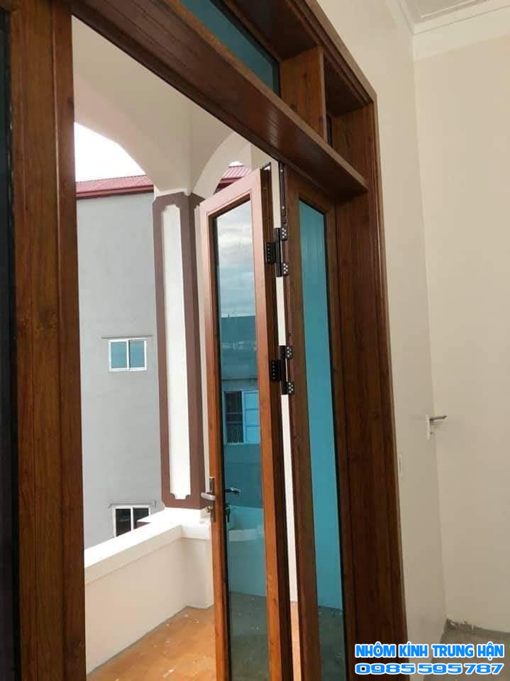 NHÔM KÍNH TRUNG HẬN