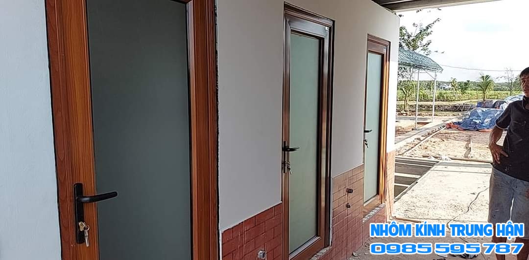 NHÔM KÍNH TRUNG HẬN