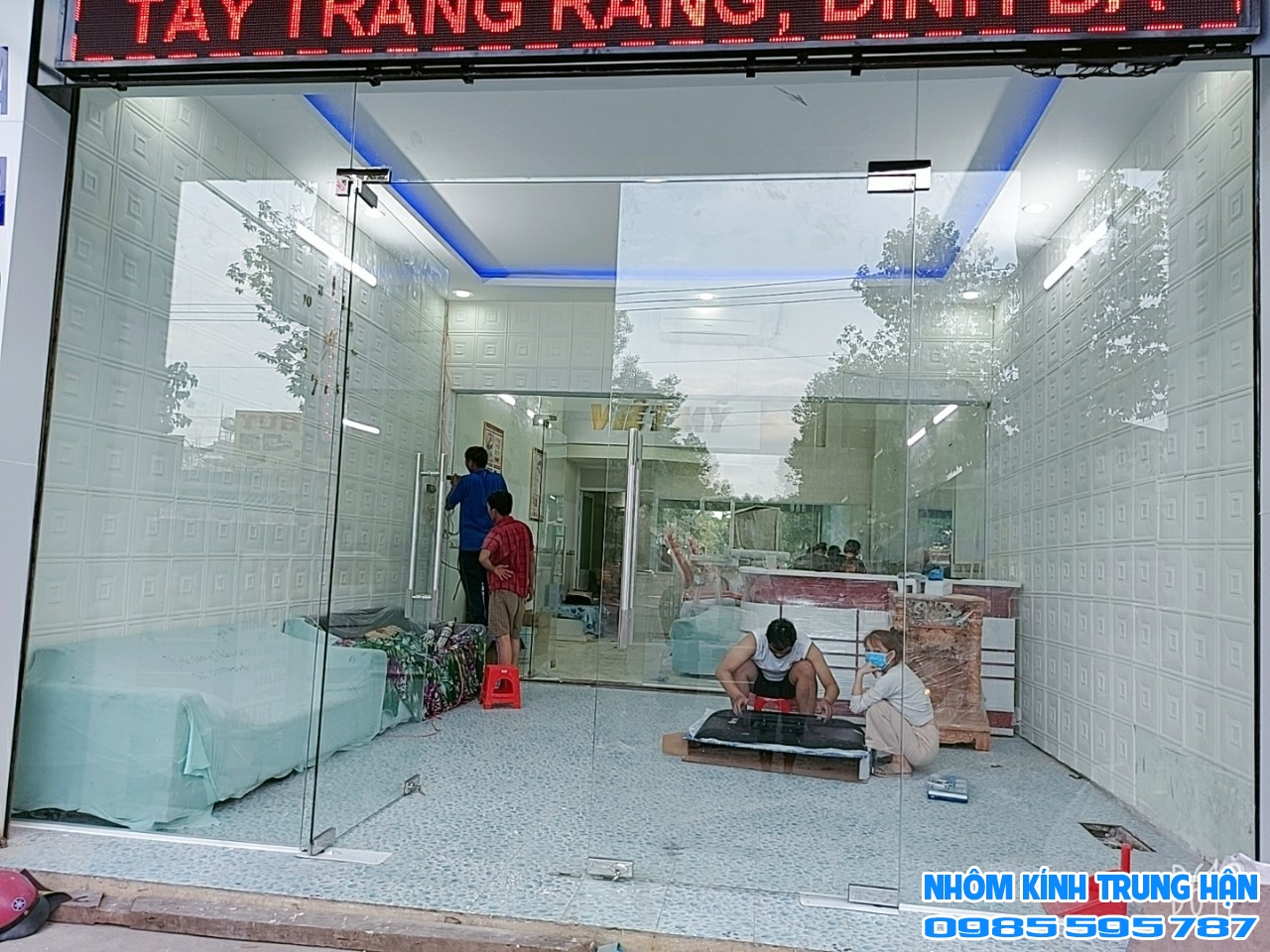 NHÔM KÍNH TRUNG HẬN