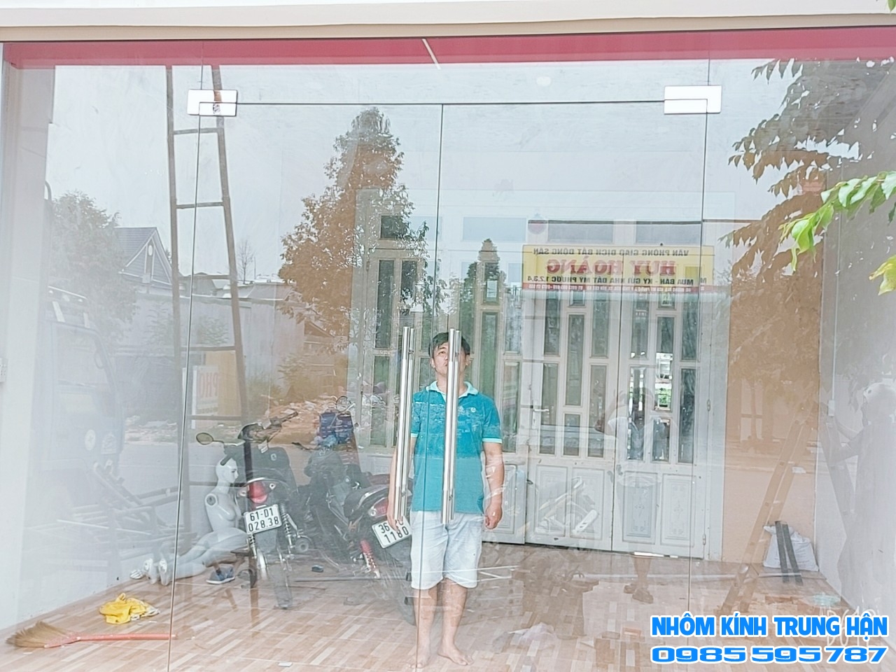 NHÔM KÍNH TRUNG HẬN