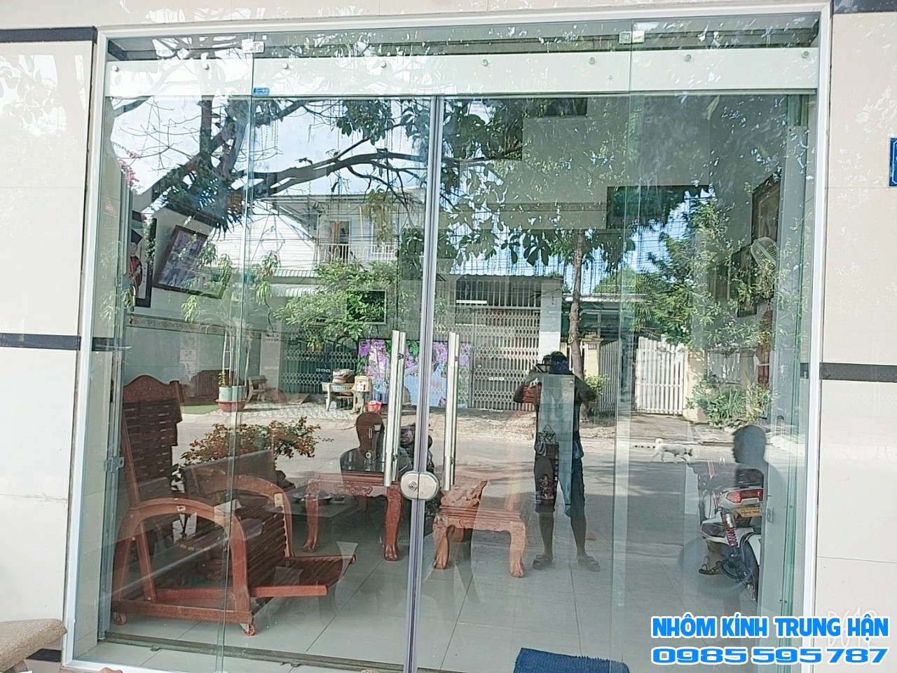 NHÔM KÍNH TRUNG HẬN